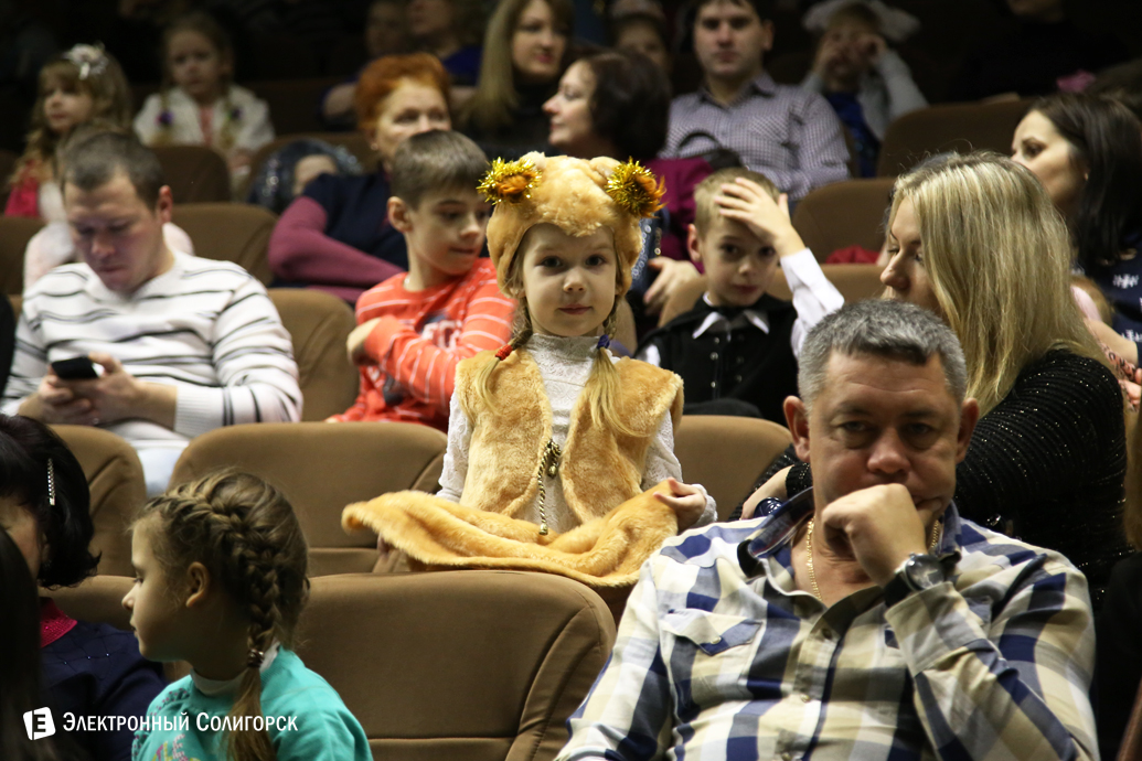 сказка в школе искусств, Солигорск, рождество