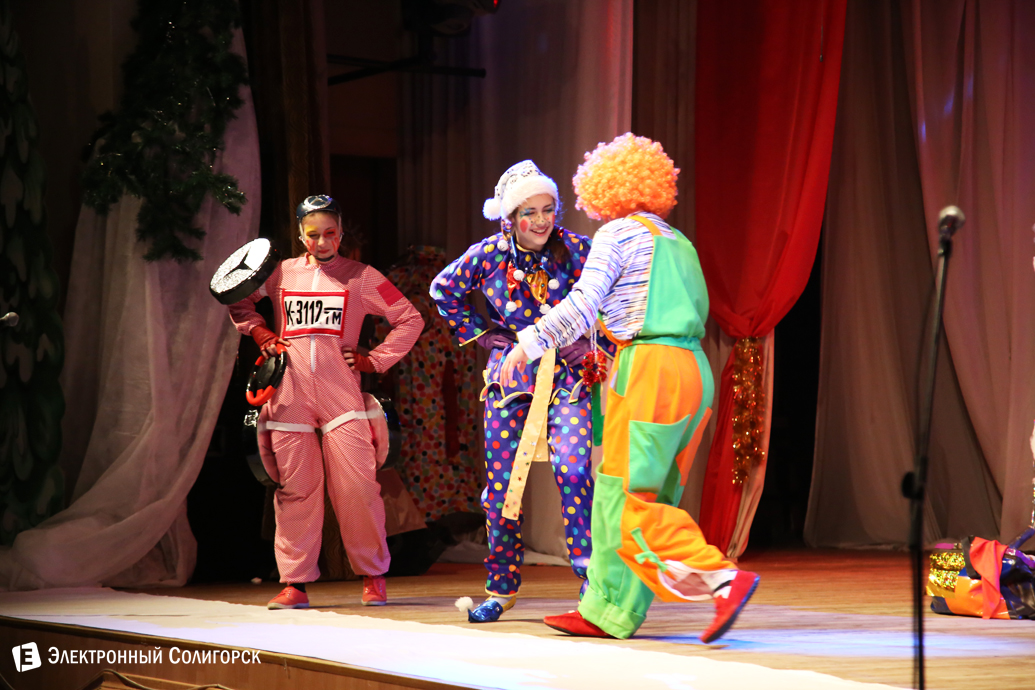 сказка в школе искусств, Солигорск, рождество