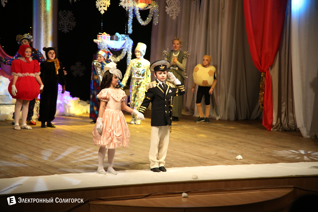 сказка в школе искусств, Солигорск, рождество