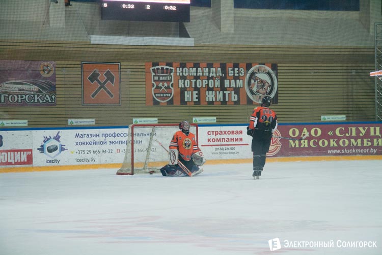 Рождественский турнир по хоккею среди юношей 1998 года в г. Солигорске