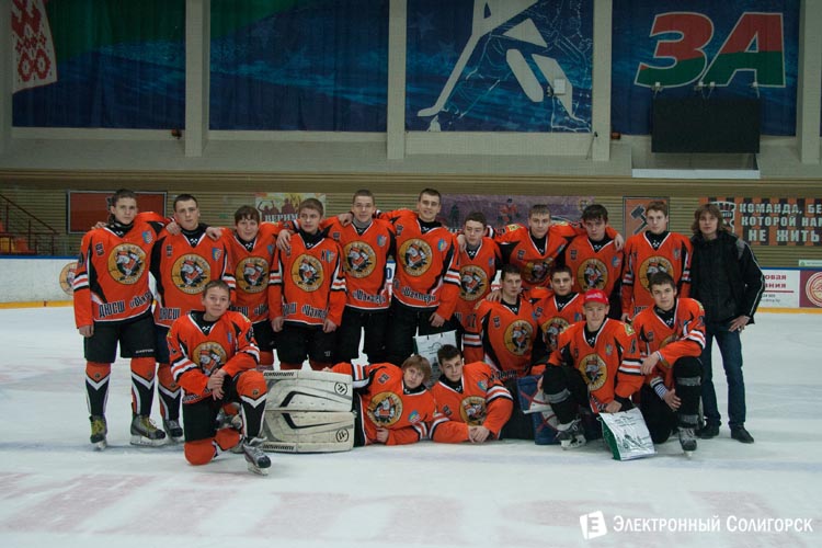 Рождественский турнир по хоккею среди юношей 1998 года в г. Солигорске