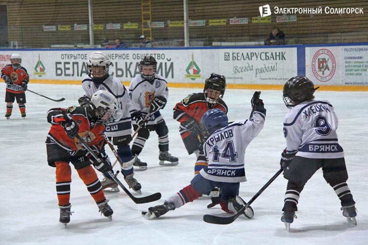 хоккей в Солигорске