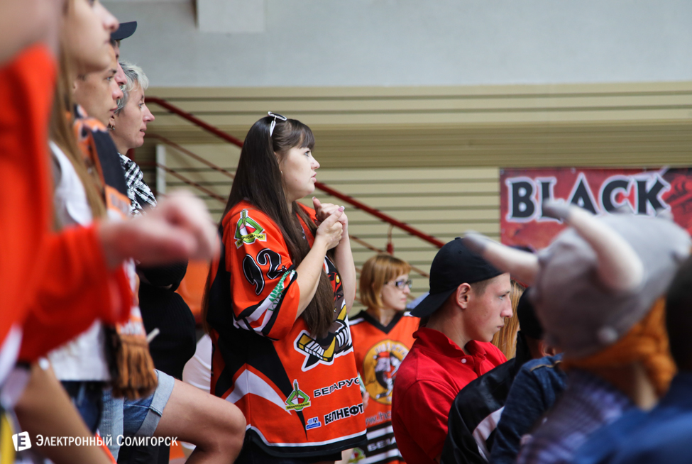 хоккей Шахтер - Неман