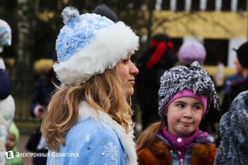 парад Дедов Морозов Солигорск