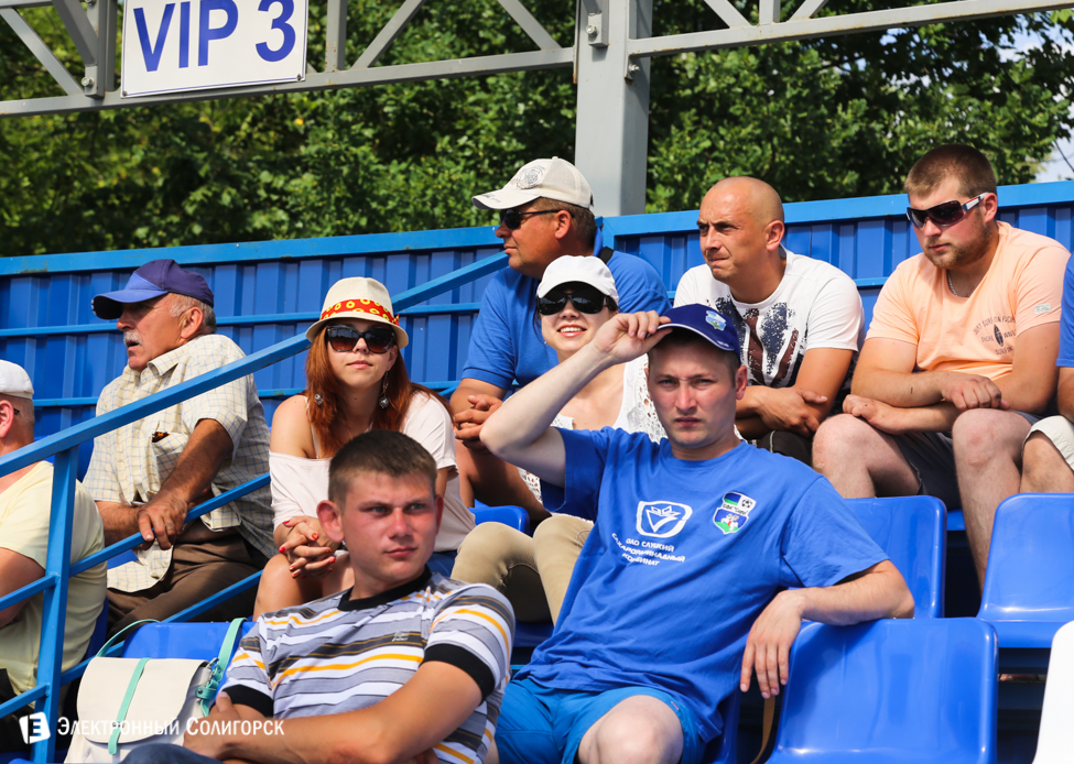 Футбольный матч Слуцк - Батэ