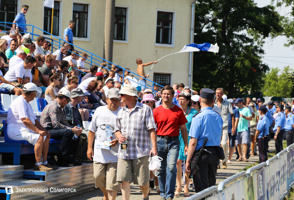 Футбольный матч Слуцк - Батэ