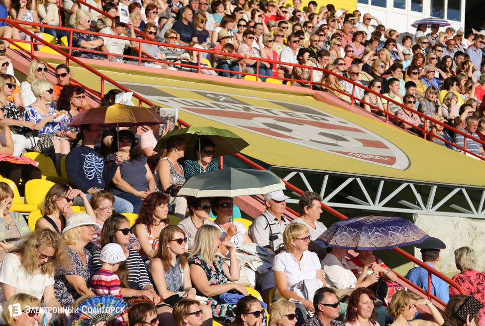 Концерт в Солигорске Мила Нитич и Тео