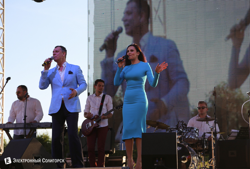 Концерт в Солигорске Мила Нитич и Тео