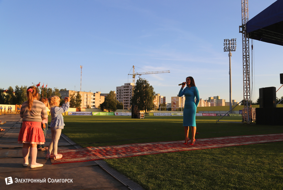 Концерт в Солигорске Мила Нитич и Тео