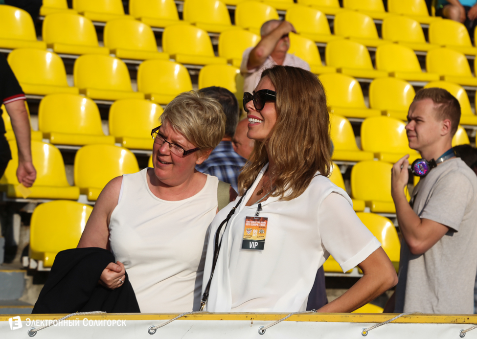 Шахтер Солигорск - Гленавон