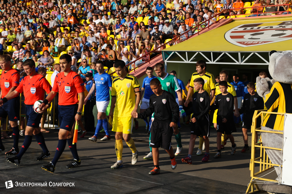 Шахтер Солигорск - Гленавон