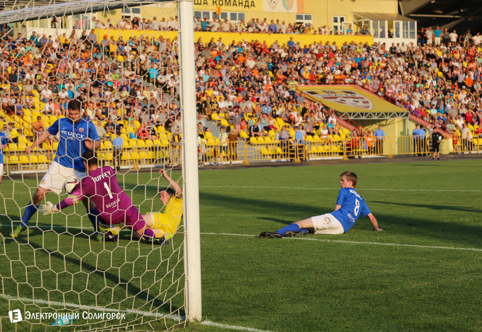 Шахтер Солигорск - Гленавон