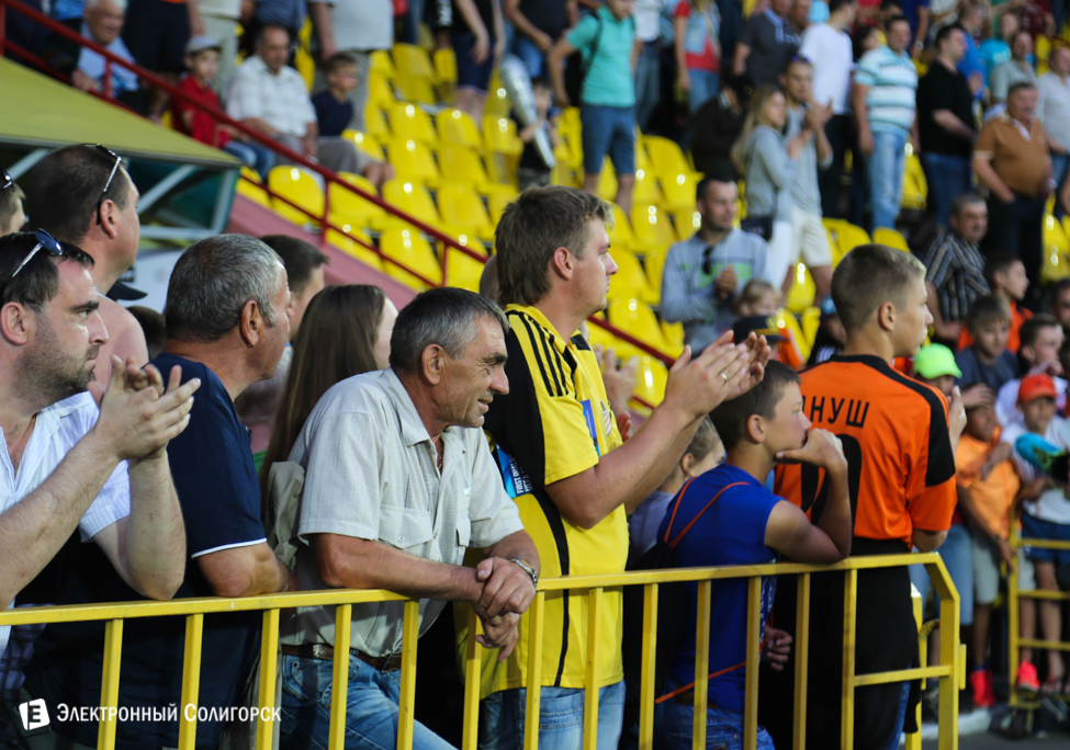 Шахтер Солигорск - Гленавон