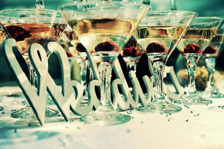 Как и где провести и организовать в Солигорске выездную регистрацию брака