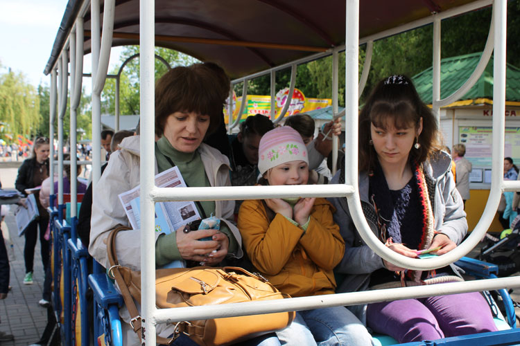 Дети с ОПФР посетили фестиваль Крылы Дзяцинства