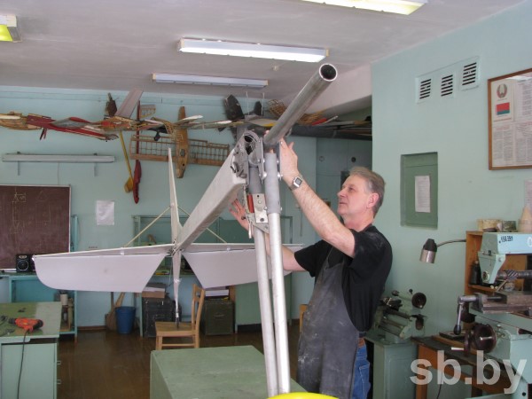 Строить самолет Владимир ЛЕБЕДЬ начинал с хвоста 