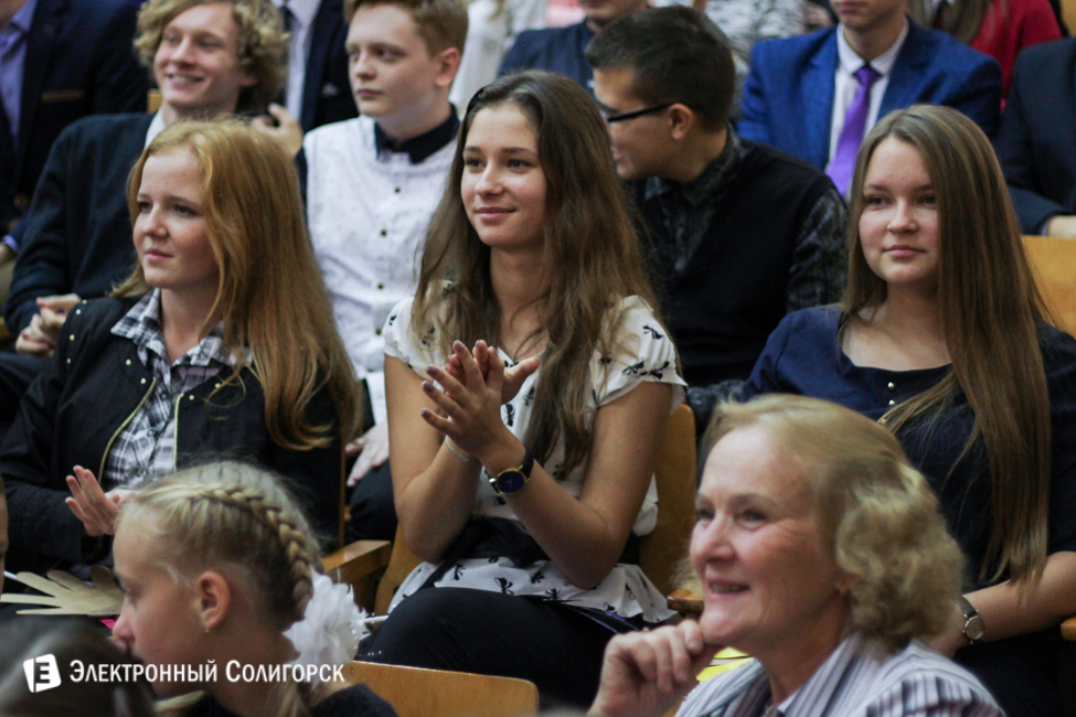 Праздник учителей в 10-й школе