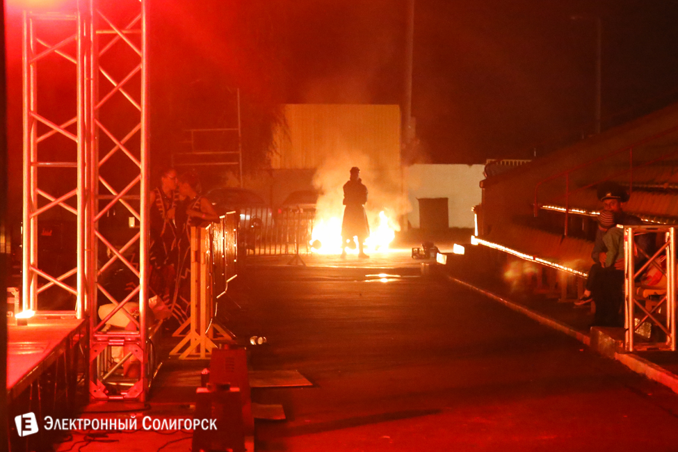 шоу огня в Солигорске