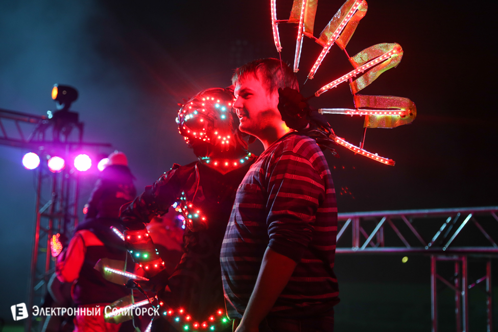 шоу огня в Солигорске