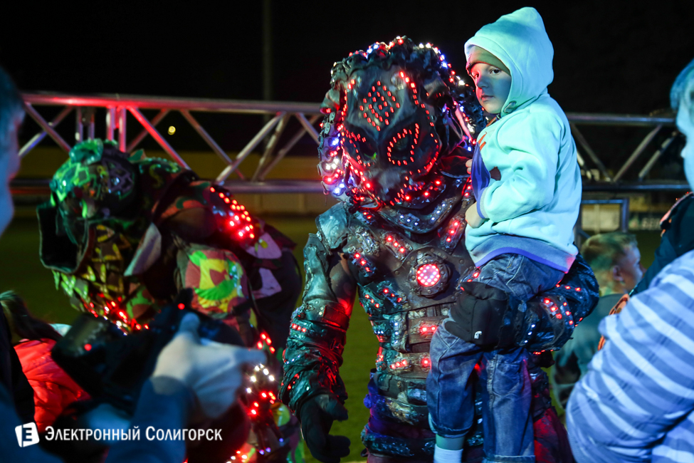 шоу огня в Солигорске