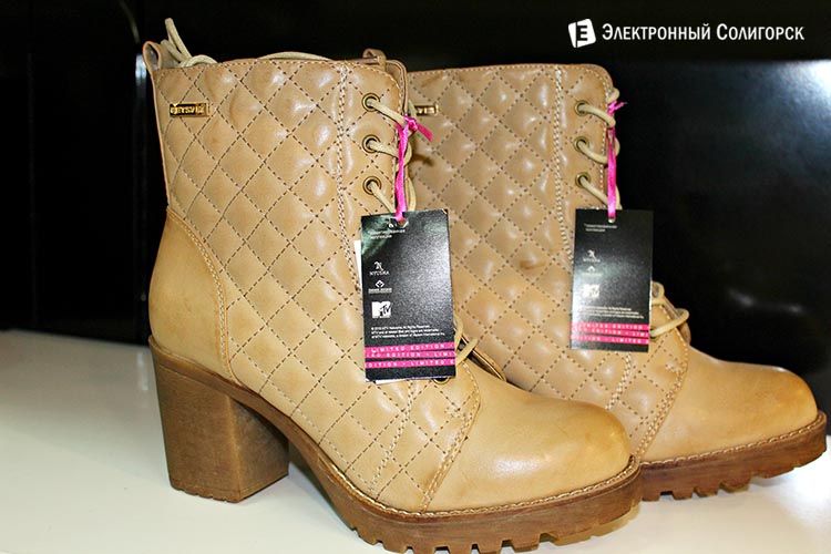 Скидки в магазине обуви de-shoes.by