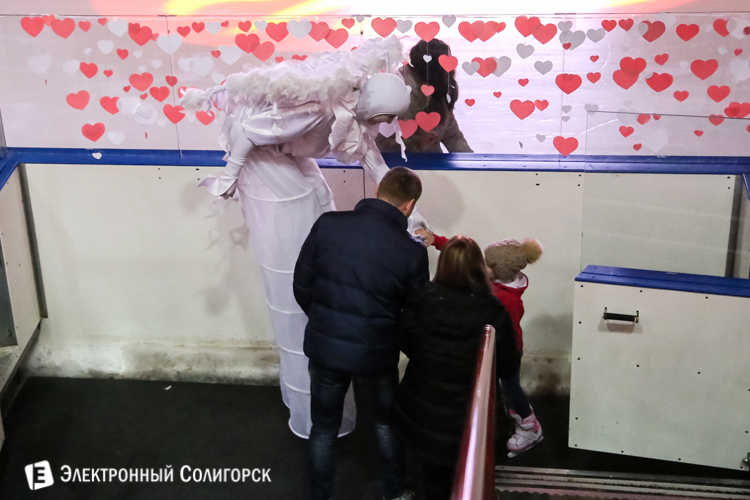 Ледовая дискотека в Солигорске