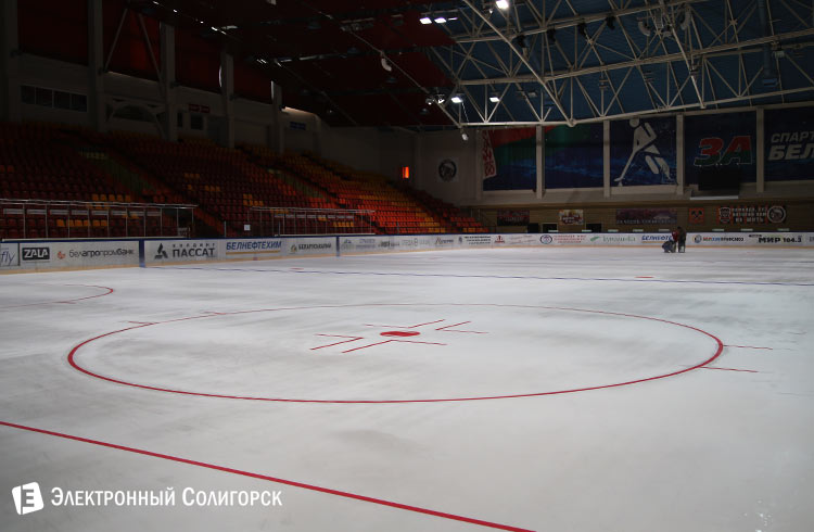 заливка льда Солигорск