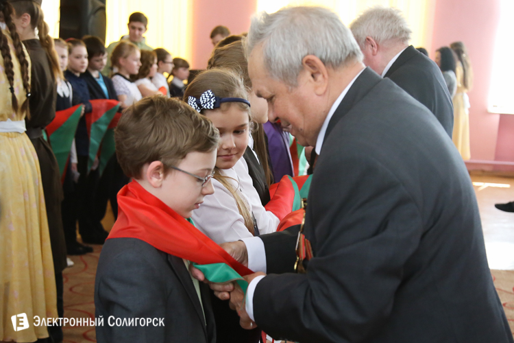 День Победы СШ 4 солигорск