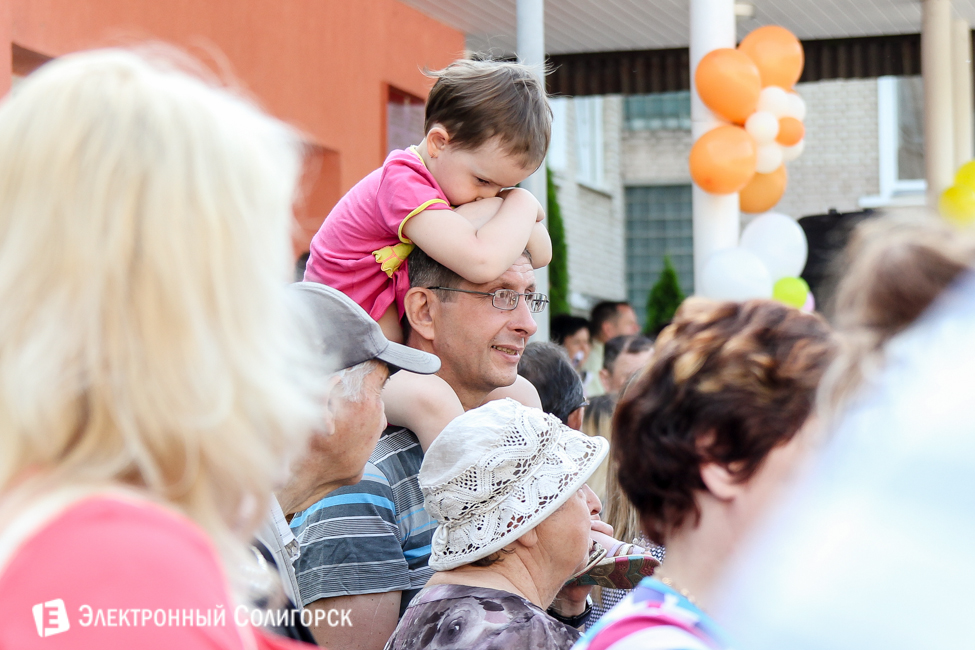 последний звонок 2016 солигорск 4 школа