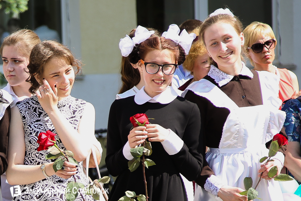 последний звонок 2016 солигорск 10 школа