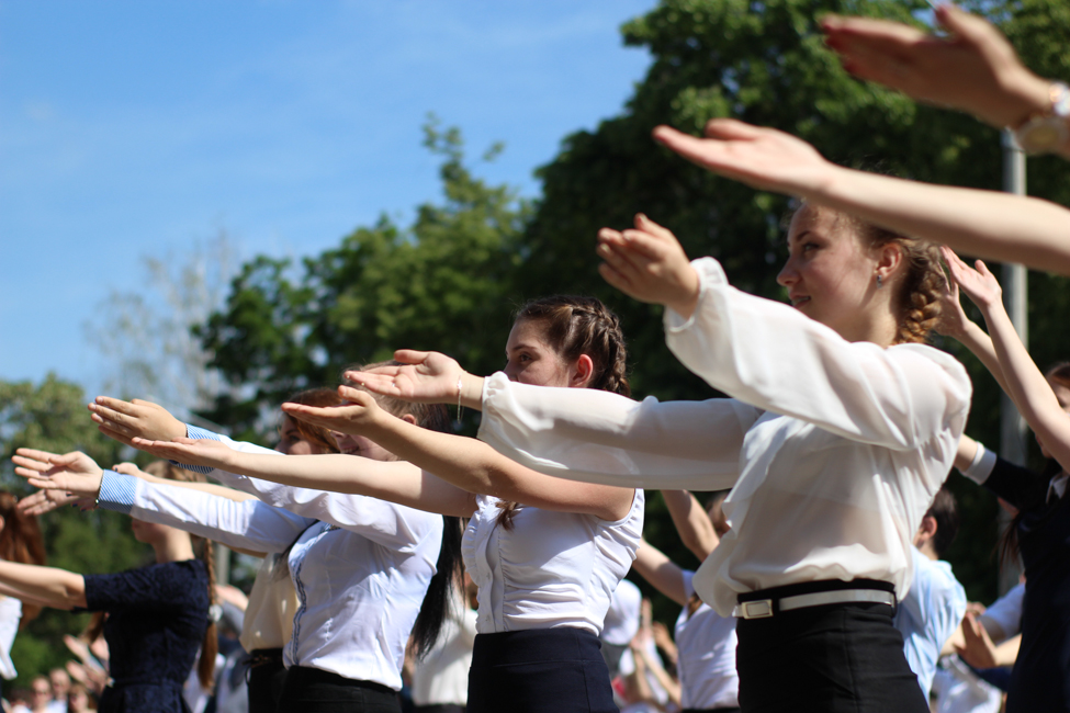 последний звонок 2016 солигорск 3 школа