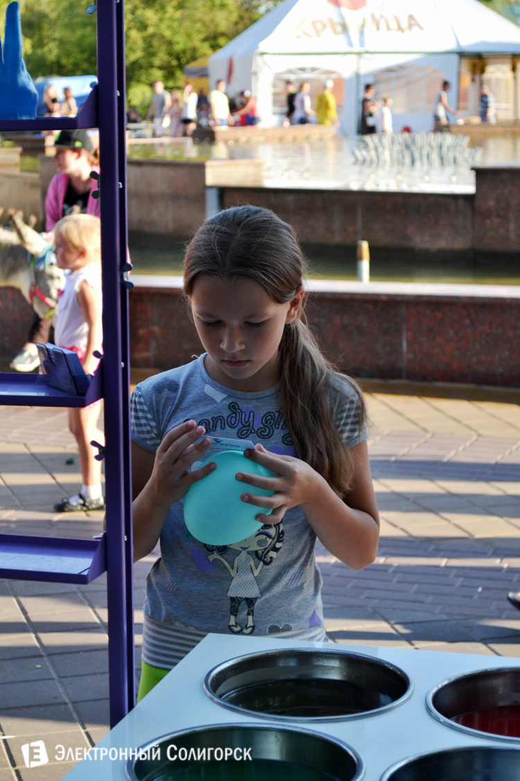 сувенир восковая рука солигорск