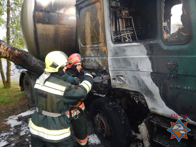 грузовик с газовой цистерной, пожар, Новополоцк