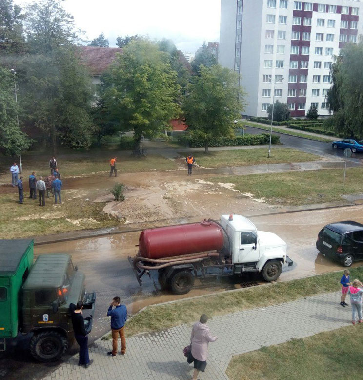 порыв воды Солигорскводоканал