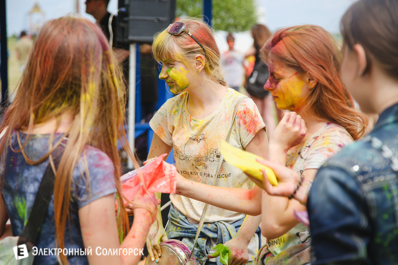 фестиваль красок Солигорск
