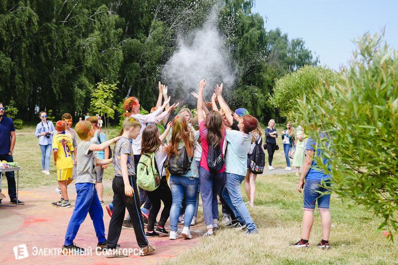 фестиваль красок Солигорск