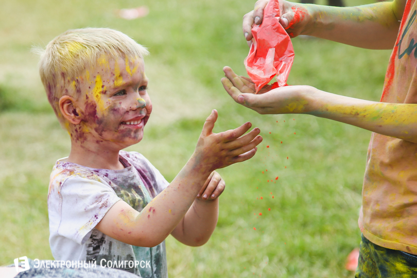 фестиваль красок Солигорск