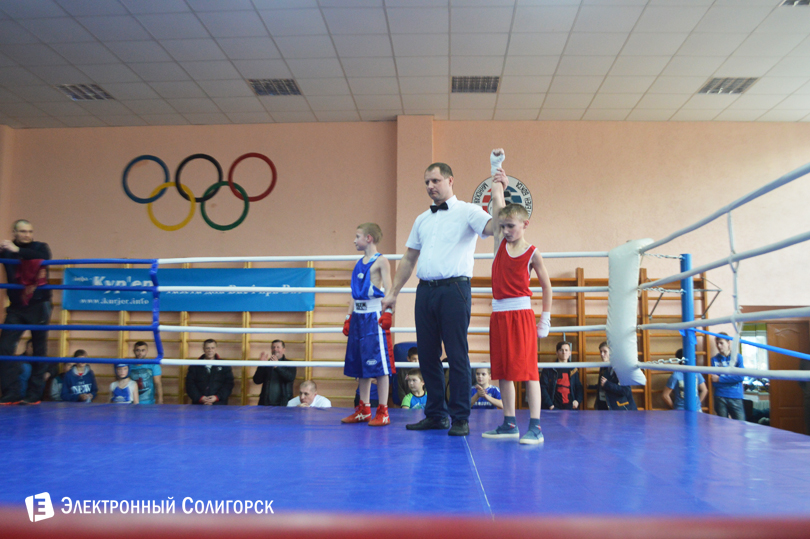 бокс в Солигорске