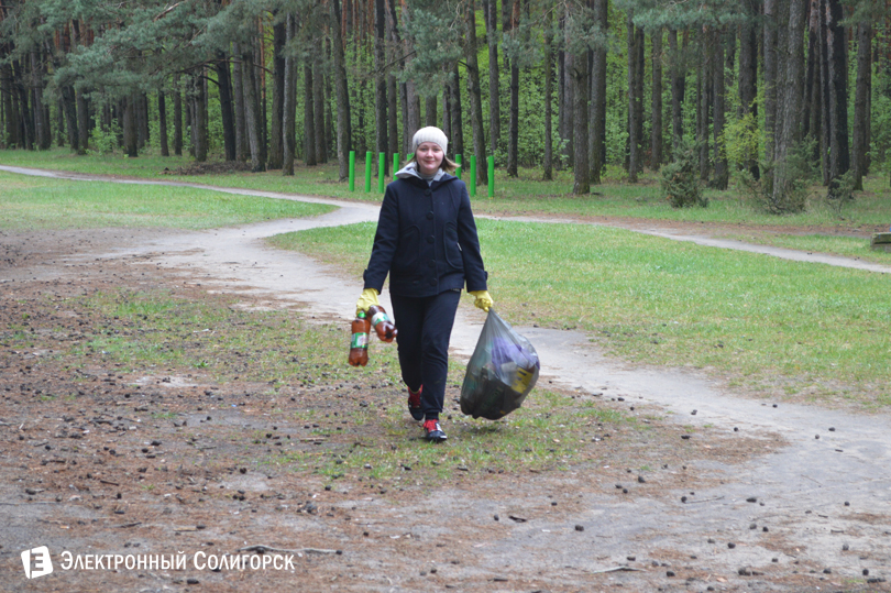 уборка тропы здоровья 2017 в солигорске