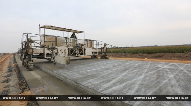 Белорусские дороги, покрытие из тяжелого бетона