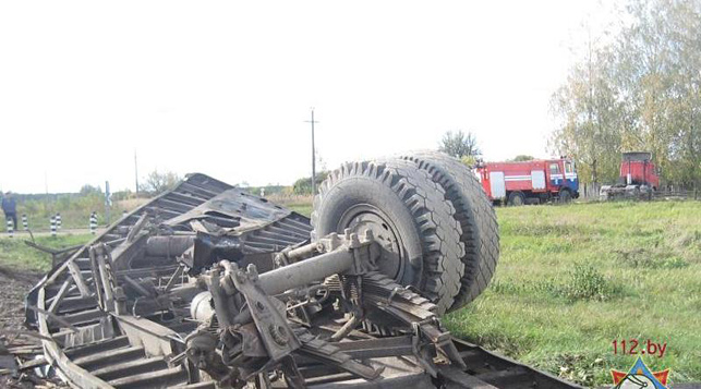 поезд столкнулся с МАЗом Осиповичи