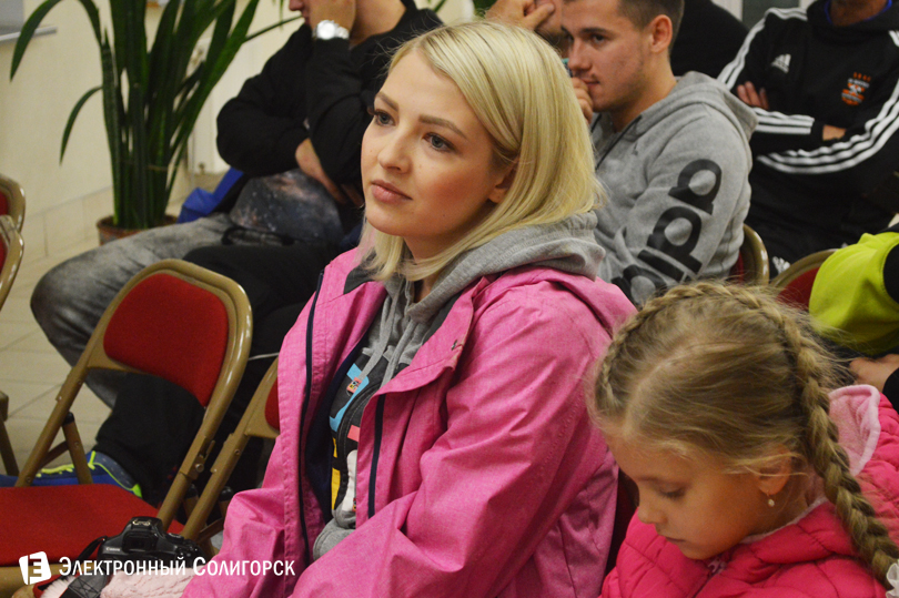 ХК Шахтер болельщики