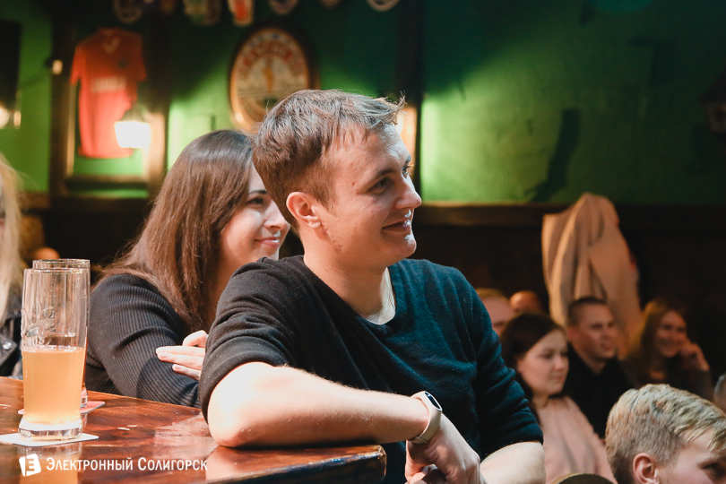 стэнд ап Солигорск паб Енот