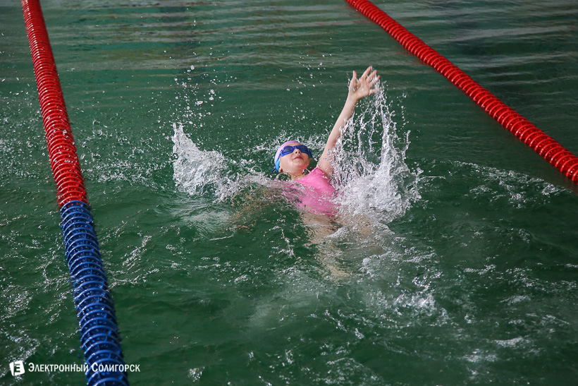 соревнования по плаванию