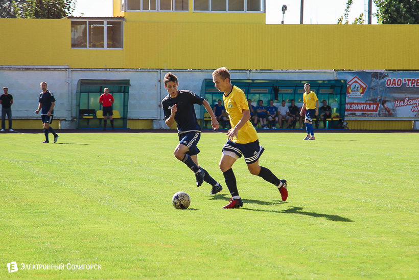 футбол горняк