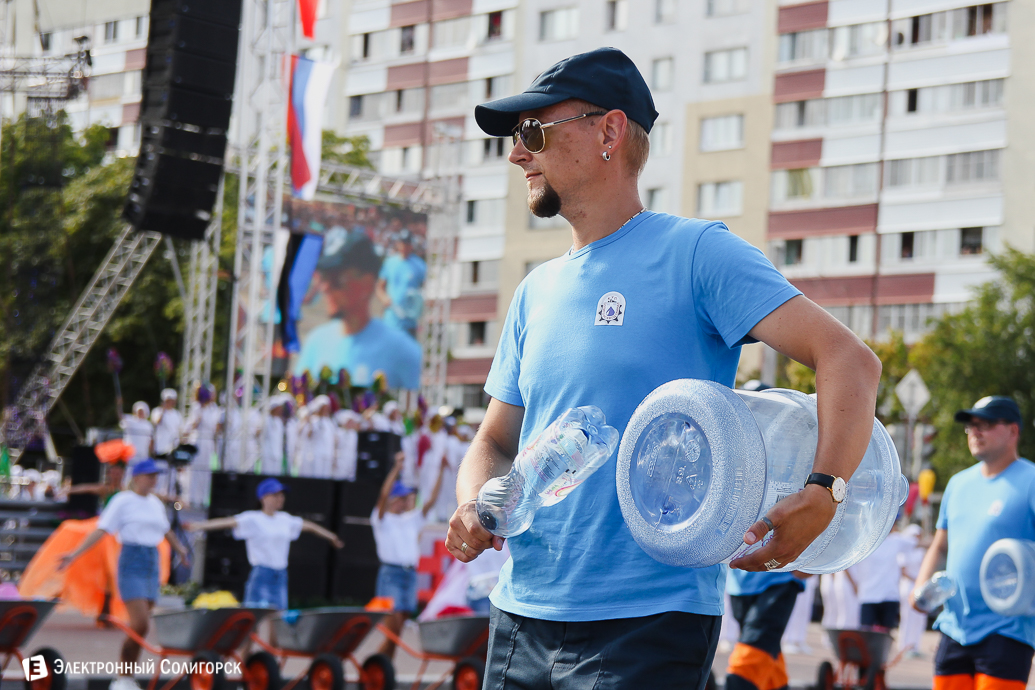 карнавал, солигорску 60