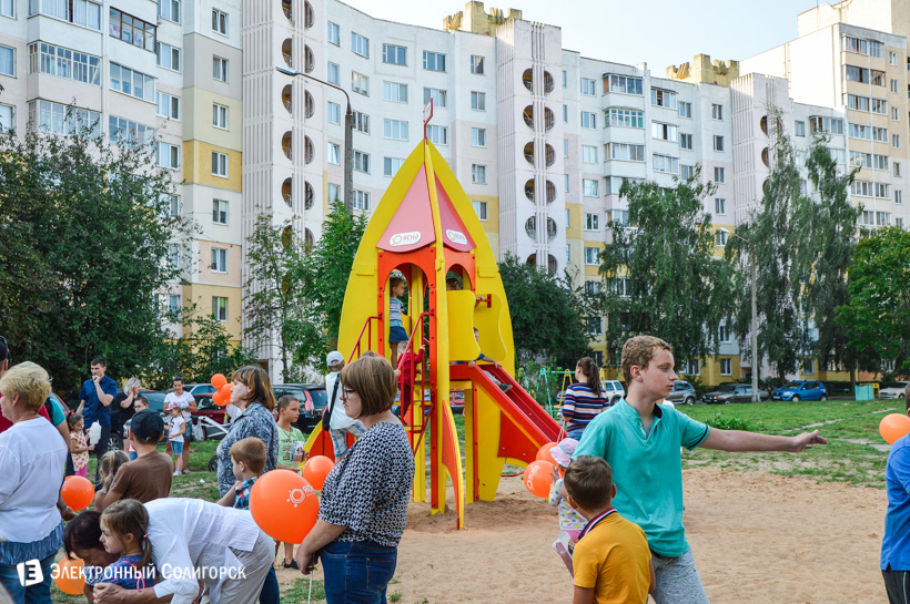 детская площадка