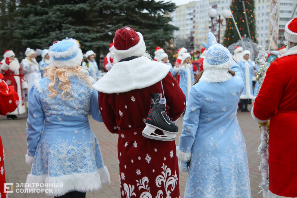 парад дедов морозов солигорск