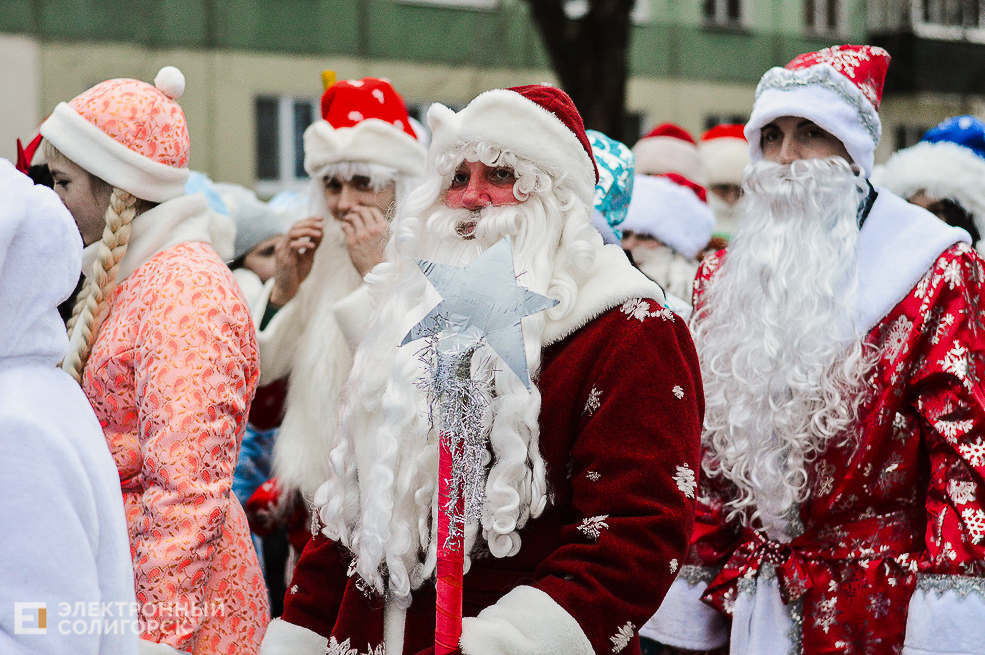 парад дедов морозов солигорск