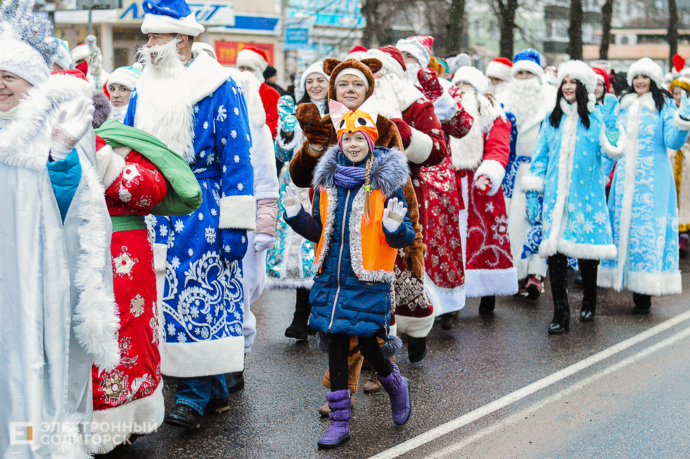 парад дедов морозов солигорск